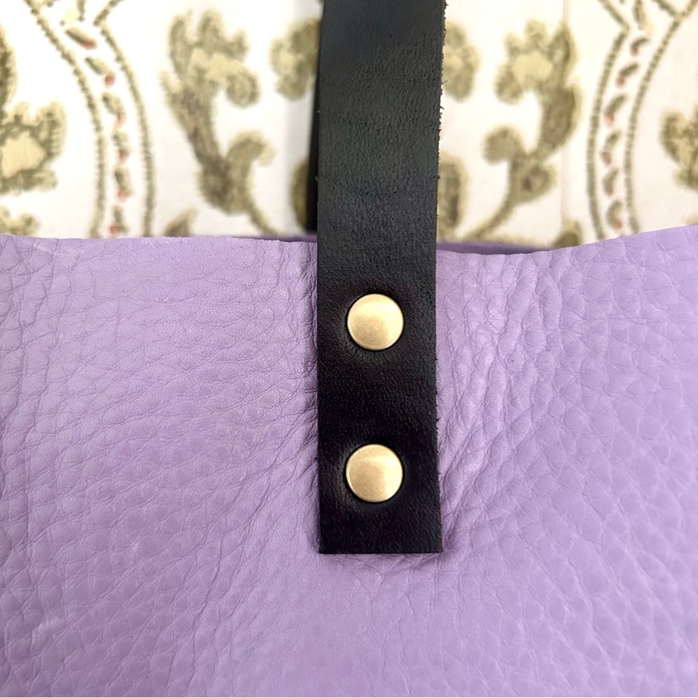 Portland Leather Goods RARE UNICORN Wisteria Lavender Classic Large Tote Bag - Picture 3 of 11